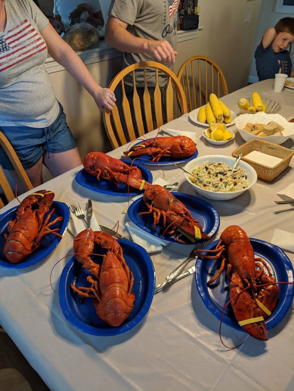 Breakwater Fish & Lobster Market | restaurant | 235 Underpass Rd, Brewster, MA 02631, USA | 5088967080 OR +1 508-896-7080