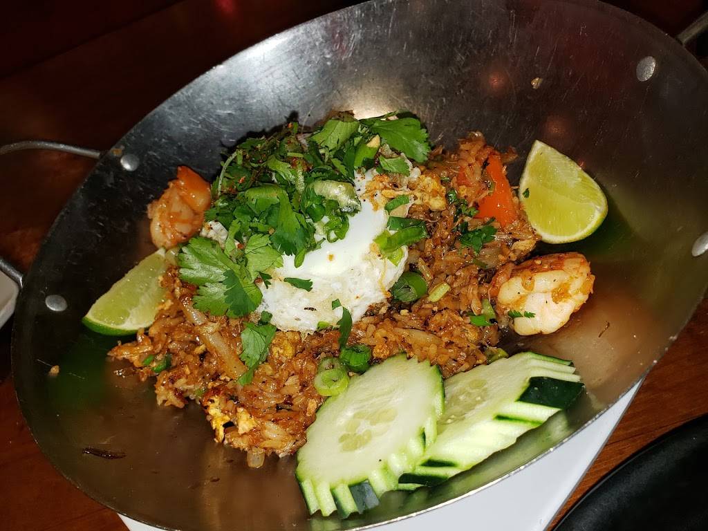 Ketmoree Thai Restaurant and Bar | night club | 238 G St, Davis, CA 95616, USA | 5307592255 OR +1 530-759-2255