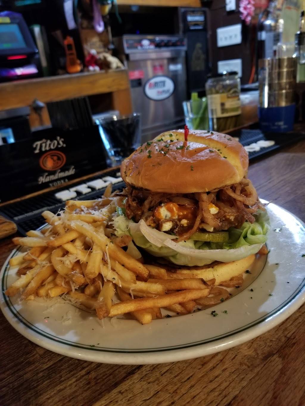 Bull and Bear Whiskey Bar and Taphouse | restaurant | 479 Alvarado St, Monterey, CA 93940, USA | 8316553031 OR +1 831-655-3031