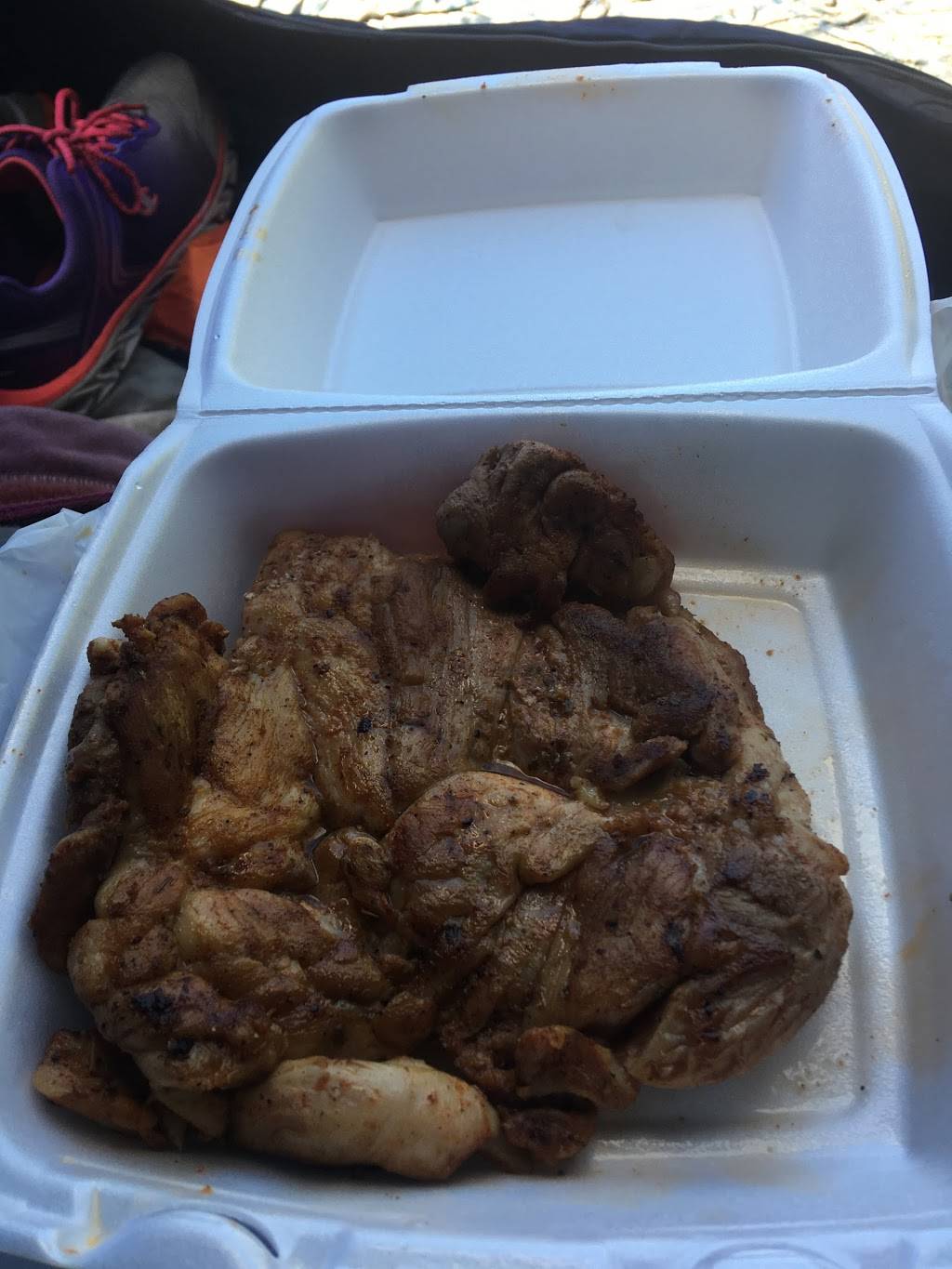 Tams Burgers | restaurant | 500 W Manchester Ave, Los Angeles, CA 90044, USA | 3237508415 OR +1 323-750-8415