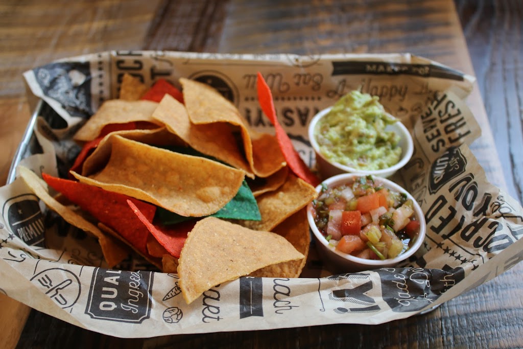 Juicy Burgers | restaurant | 9135 SW 162nd Ave #104, Miami, FL 33196, USA | 7865362056 OR +1 786-536-2056