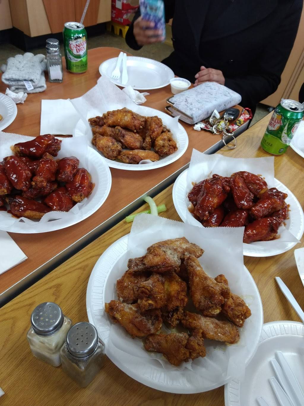 Zorbas Pizza & Subs | restaurant | 2000 Pulaski Hwy, Edgewood, MD 21040, USA | 4106766300 OR +1 410-676-6300