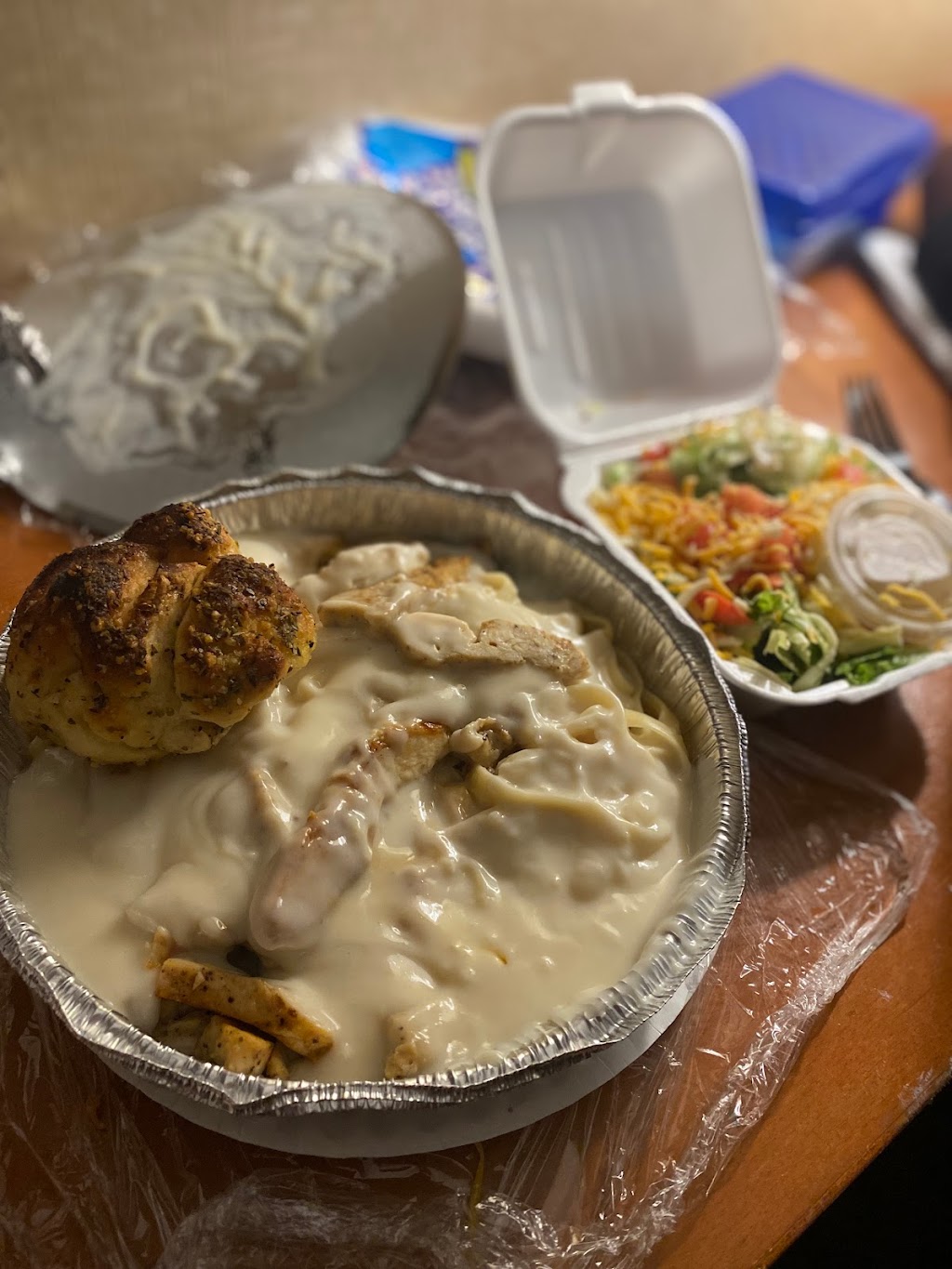 The Original Sepe’s Pizza | restaurant | 1801 Pine Ave, Niagara Falls, NY 14301, USA | 7162857373 OR +1 716-285-7373