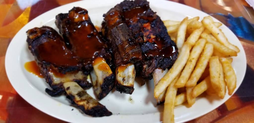 Yummy Burgers & BBQ | restaurant | 8300 Preston Rd Suit 120, Plano, TX 75024, USA | 4694809262 OR +1 469-480-9262