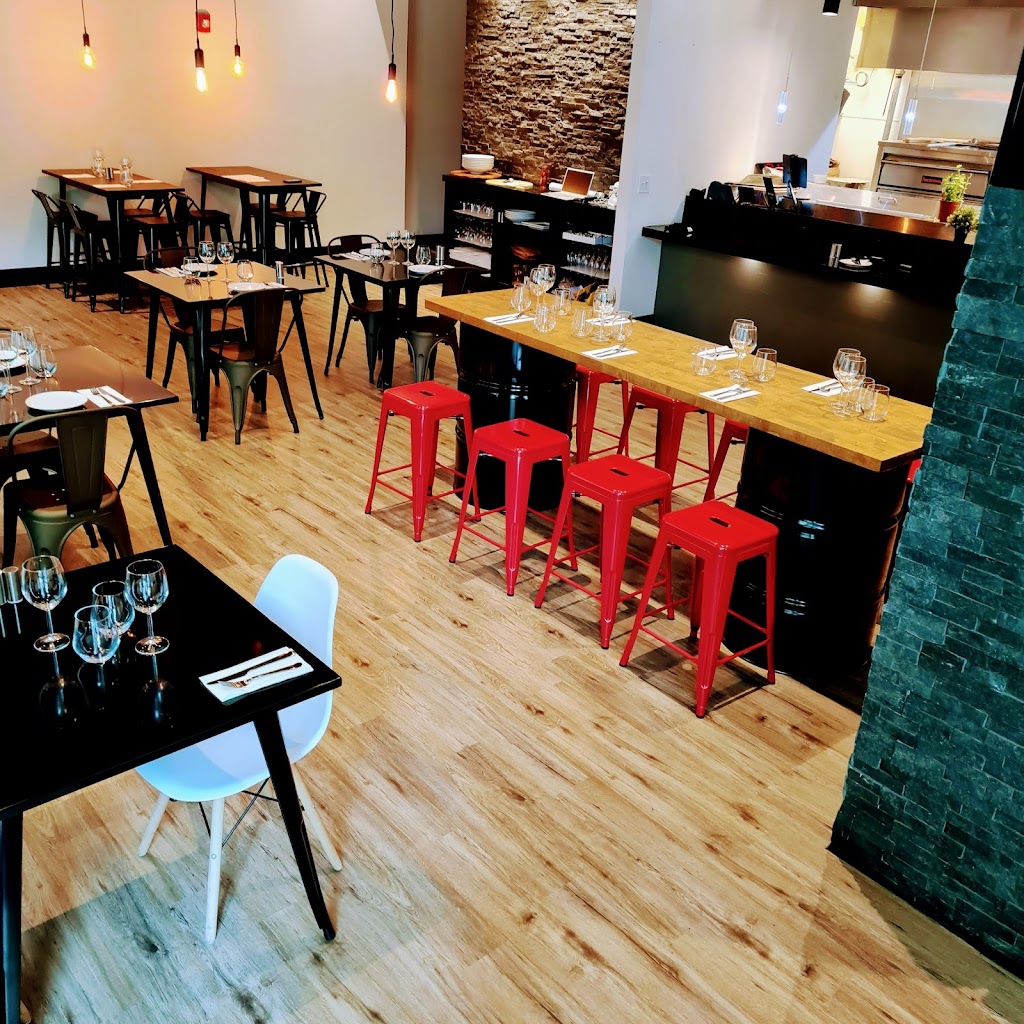 Whatzzapp | restaurant | 9059 SW 73rd Ct, Miami, FL 33156, USA | 7865367088 OR +1 786-536-7088