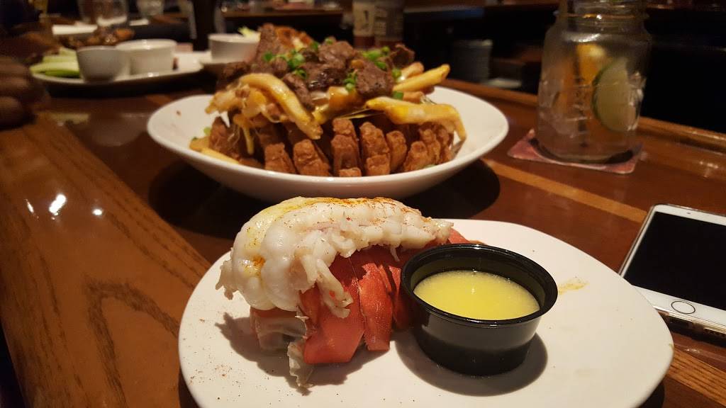 Outback Steakhouse | restaurant | 2400 Boston St, Baltimore, MD 21224, USA | 4105227757 OR +1 410-522-7757