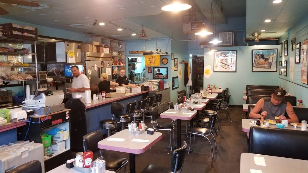 Eggs R Us | restaurant | 2350 Noblestown Rd, Pittsburgh, PA 15205, USA | 4129225828 OR +1 412-922-5828