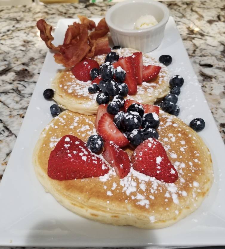 Maks Roast Beef and Breakfast | restaurant | 451 W Central St, Franklin, MA 02038, USA | 5085300735 OR +1 508-530-0735