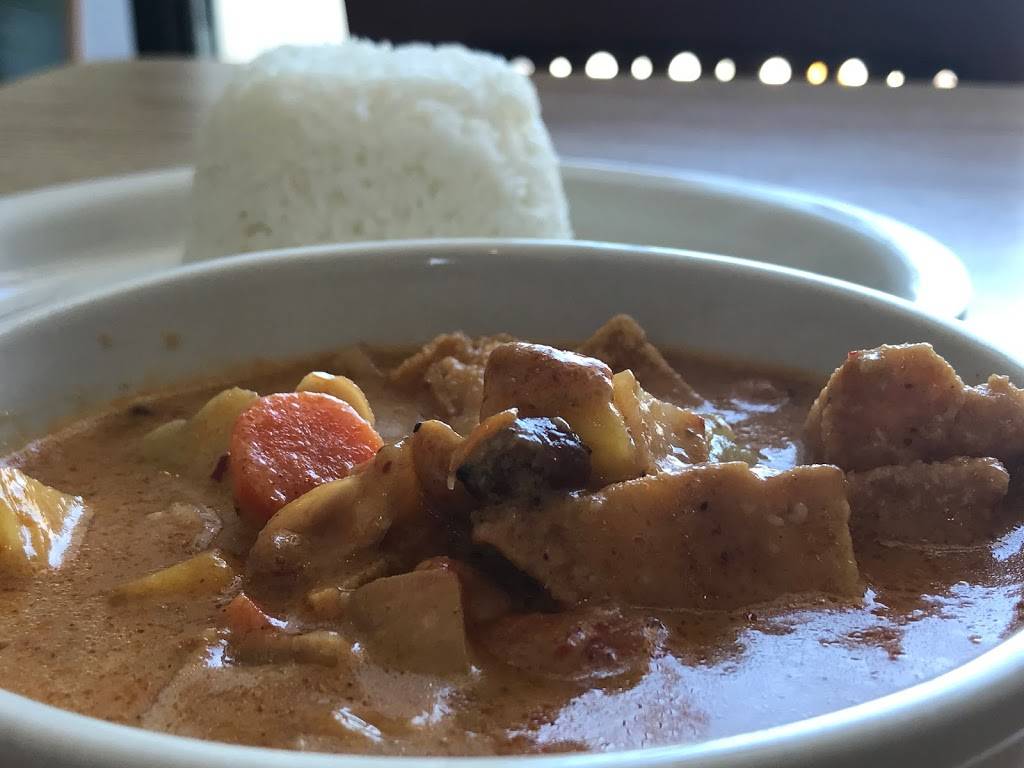 Little Bee Thai | restaurant | 45 S French Broad Ave #190, Asheville, NC 28801, USA | 8282398808 OR +1 828-239-8808