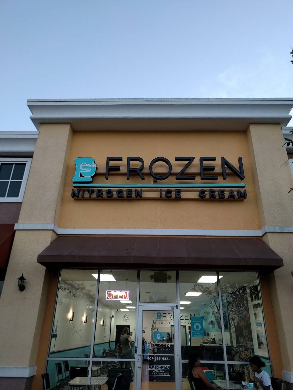 Frozen Nitrogen Ice Cream | cafe | 4498 N Alafaya Trail #330, Orlando, FL 32826, USA | 4072866821 OR +1 407-286-6821