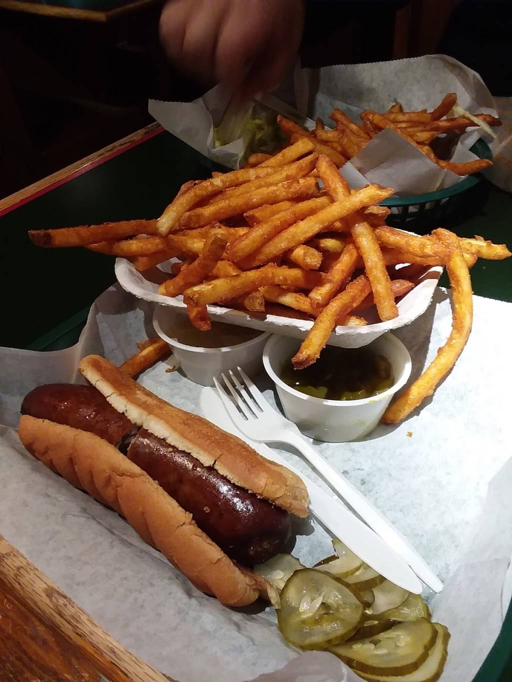 Major Goolsbys | restaurant | 340 W Kilbourn Ave, Milwaukee, WI 53203, USA | 4142713414 OR +1 414-271-3414