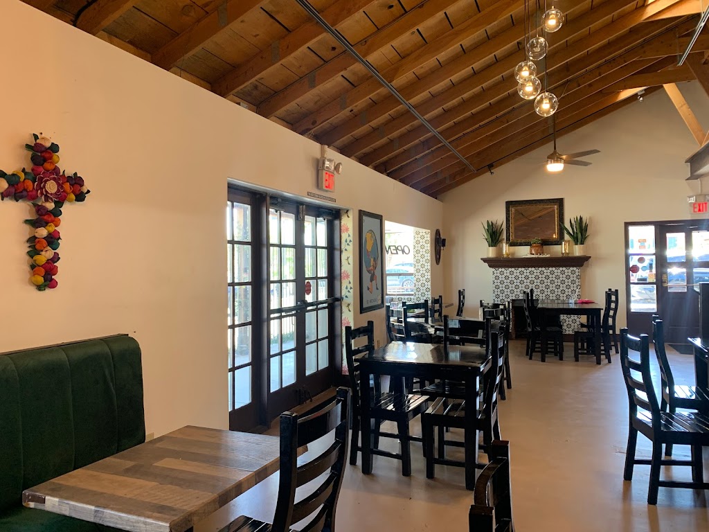 Del Cielo Tamales Restaurant | restaurant | 3073 N Campbell Ave, Tucson, AZ 85719, USA | 5207716444 OR +1 520-771-6444