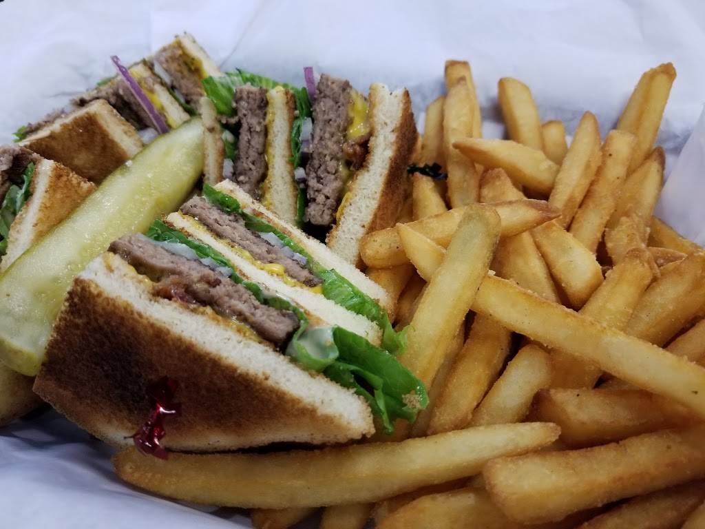 Moo Moos Burger Barn | restaurant | 10940A Trinity Pkwy # A, Stockton, CA 95219, USA | 2099579450 OR +1 209-957-9450