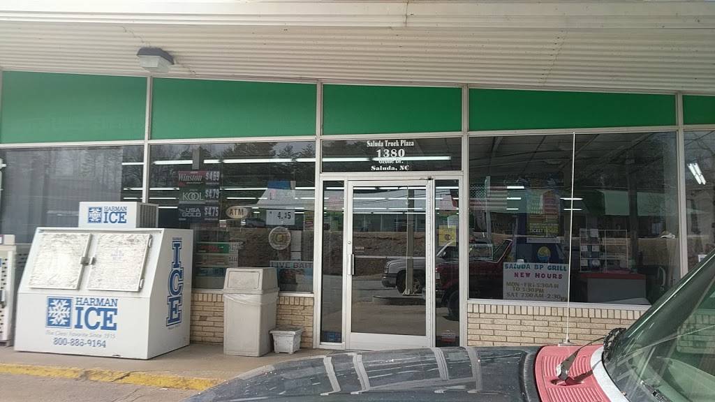 Saluda Truck Plaza | night club | 1380 Ozone Dr, Saluda, NC 28773, USA | 8287494921 OR +1 828-749-4921