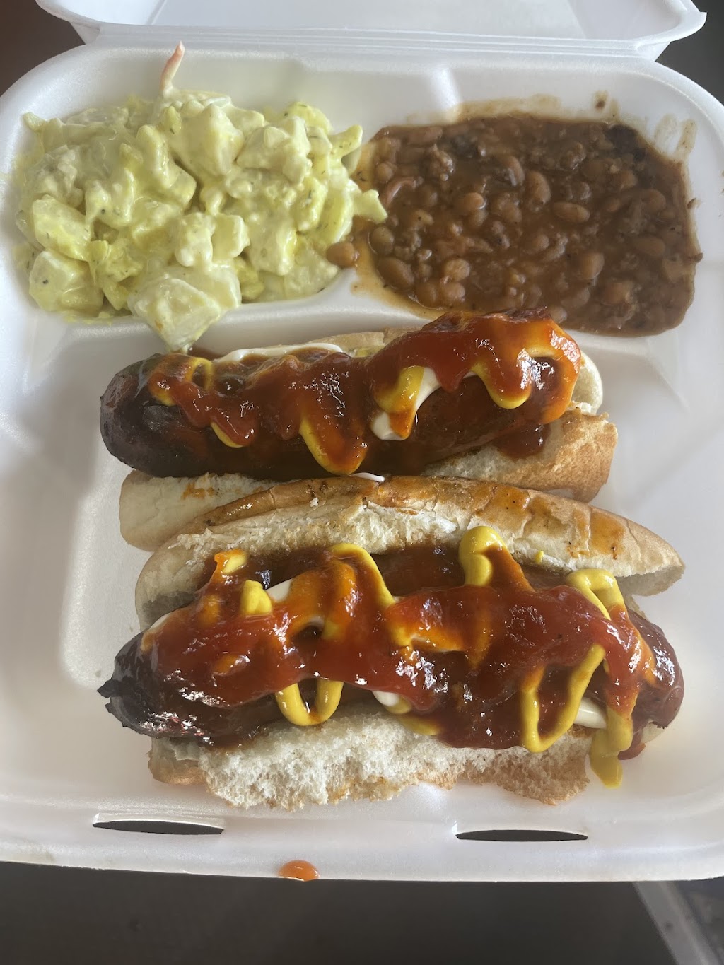 Melos undisputed barbecue | restaurant | 721 Xenia Ave Apt7, Beaumont, CA 92223, USA | 9098976810 OR +1 909-897-6810