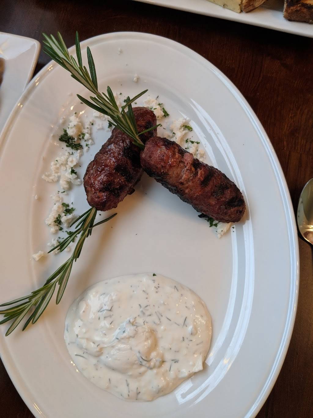 The District Kitchen & Cocktails | restaurant | 1001 N 4th St, Wilmington, NC 28401, USA | 9107696565 OR +1 910-769-6565