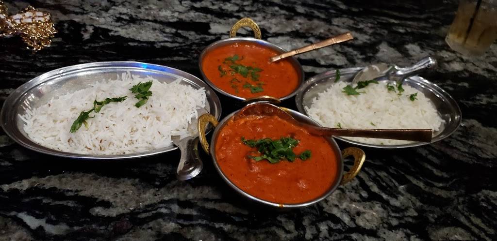 Indias Oven Restaurant And Bar | restaurant | 854 E Olive Ave, Fresno, CA 93728, USA | 5598402667 OR +1 559-840-2667