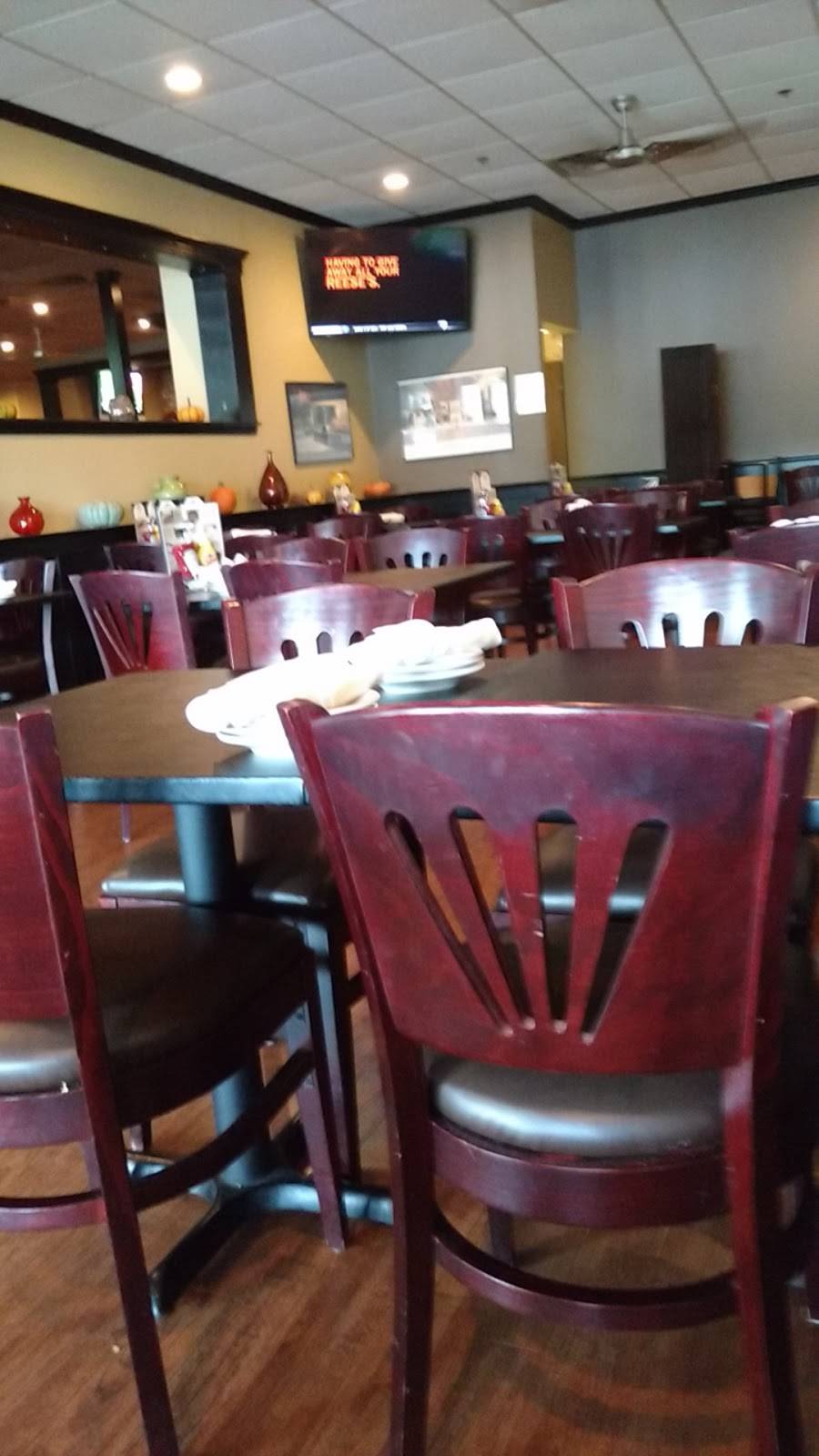 Friends Bar & Grill | restaurant | 2821 S Eagle Rd, Newtown, PA 18940, USA | 2155792972 OR +1 215-579-2972