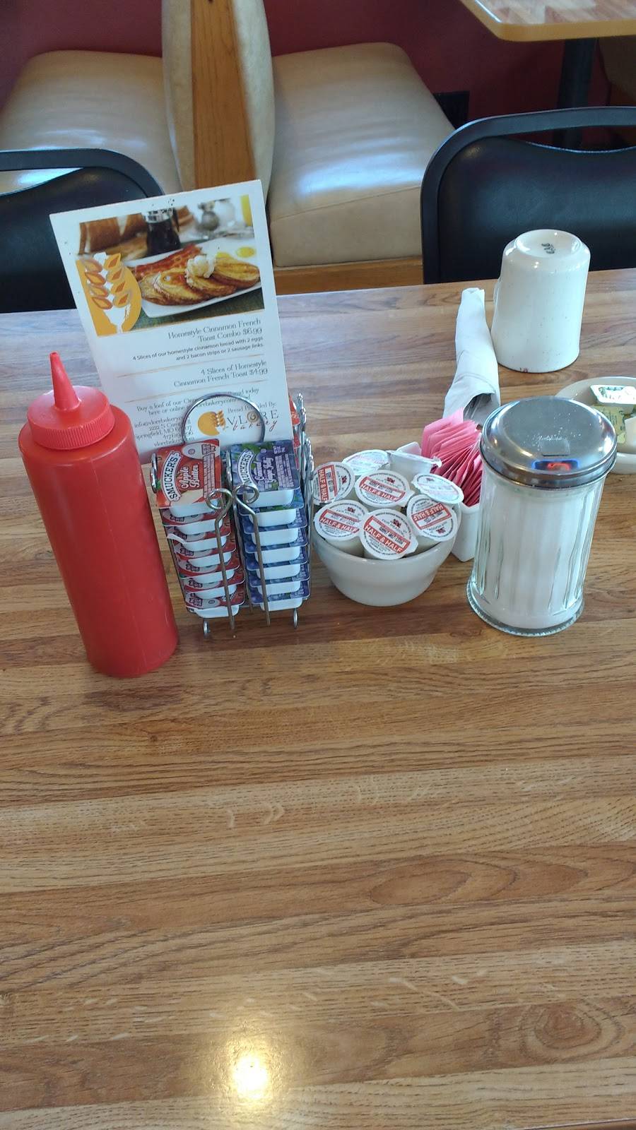 Cruisin Cafe | restaurant | 1010 Market St, Nekoosa, WI 54457, USA | 7158861626 OR +1 715-886-1626