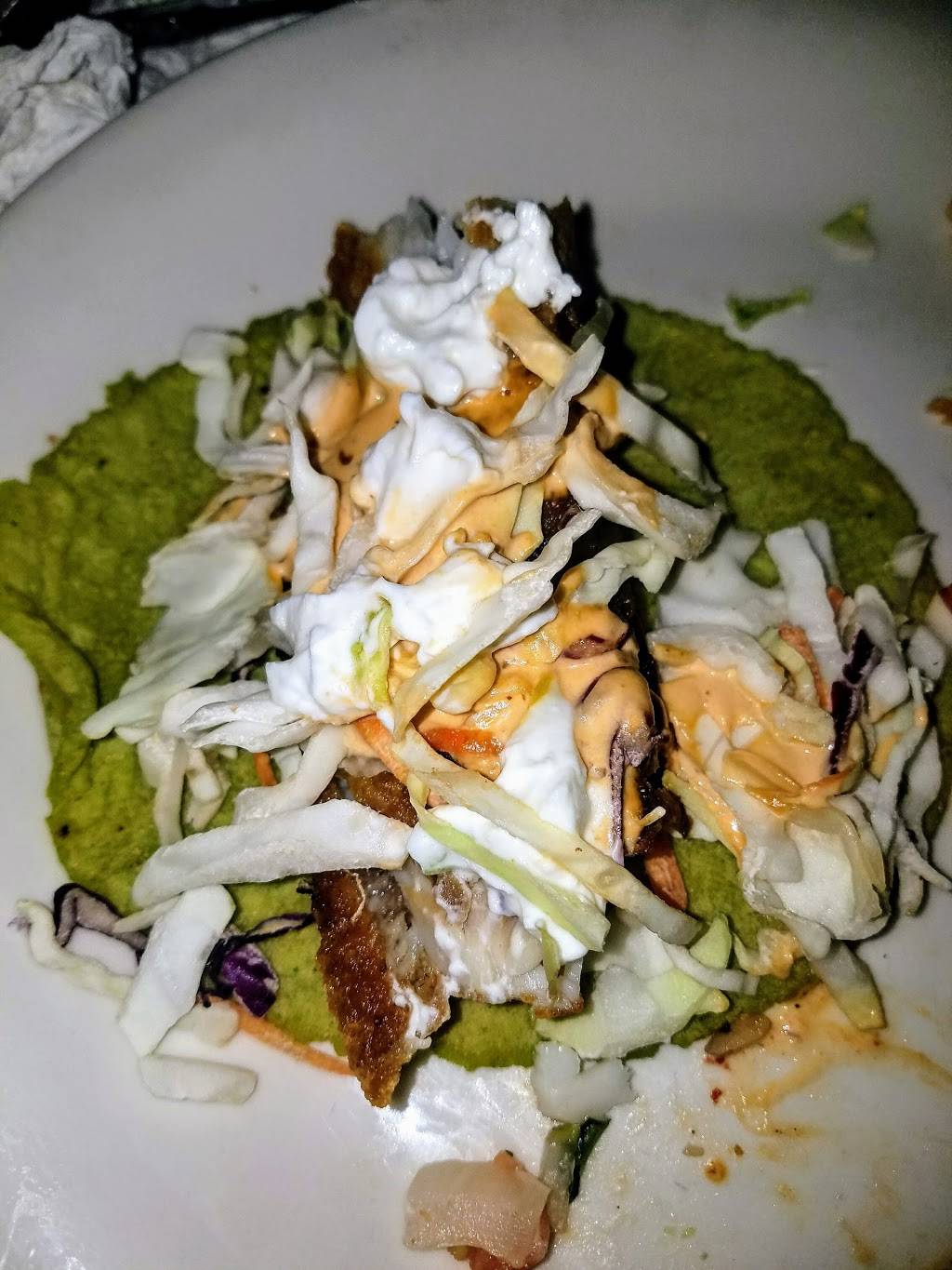 2 Pesos Cantina | restaurant | 101 Southgate Dr, Pelham, AL 35124, USA | 2059873800 OR +1 205-987-3800