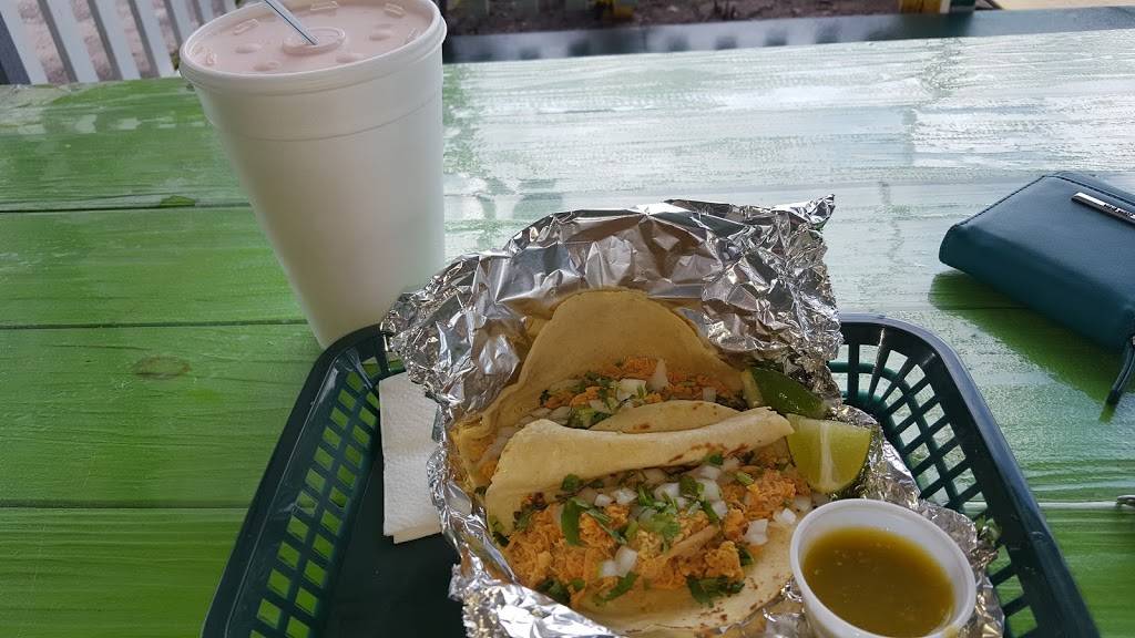 Tortas Y Tacos Dona Orlanda | restaurant | 37511 Lock St, Dade City, FL 33523, USA | 3524244371 OR +1 352-424-4371