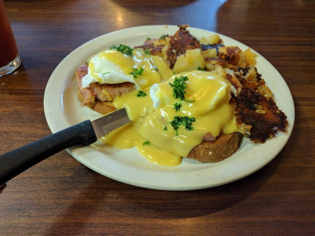 Sophias Restaurant | restaurant | 749 Military Rd, Buffalo, NY 14216, USA | 7164479661 OR +1 716-447-9661