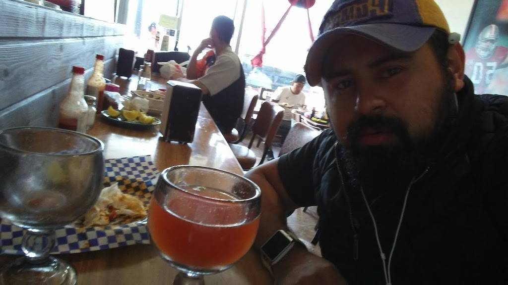 Papa Joes Taqueria | restaurant | 415 Linden Ave, South San Francisco, CA 94080, USA | 6505837188 OR +1 650-583-7188