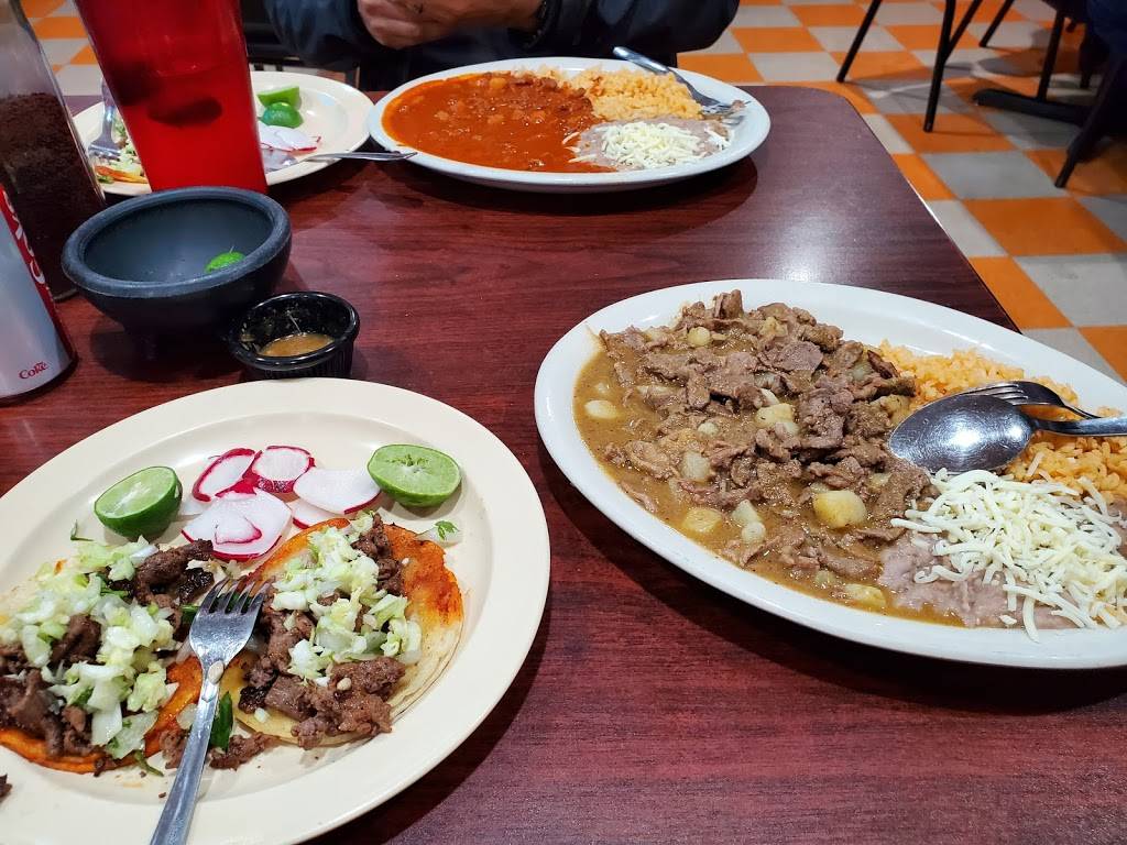 Tacos El Troquero | restaurant | 602 Westway Blvd, Canutillo, TX 79835, USA | 9158863573 OR +1 915-886-3573