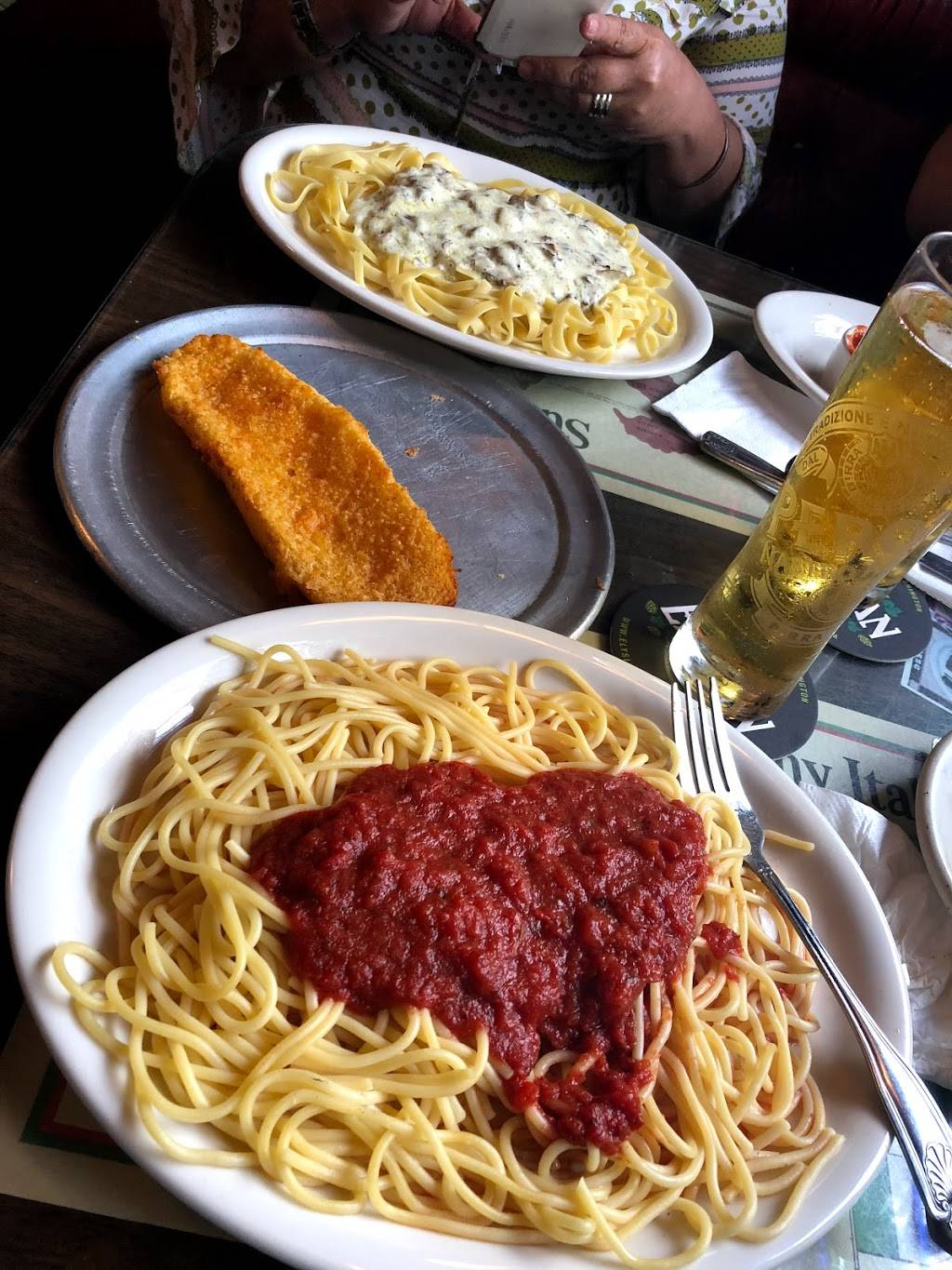 Raffallos Pizza | meal delivery | 1657 N La Brea Ave, Los Angeles, CA 90028, USA | 3238514022 OR +1 323-851-4022