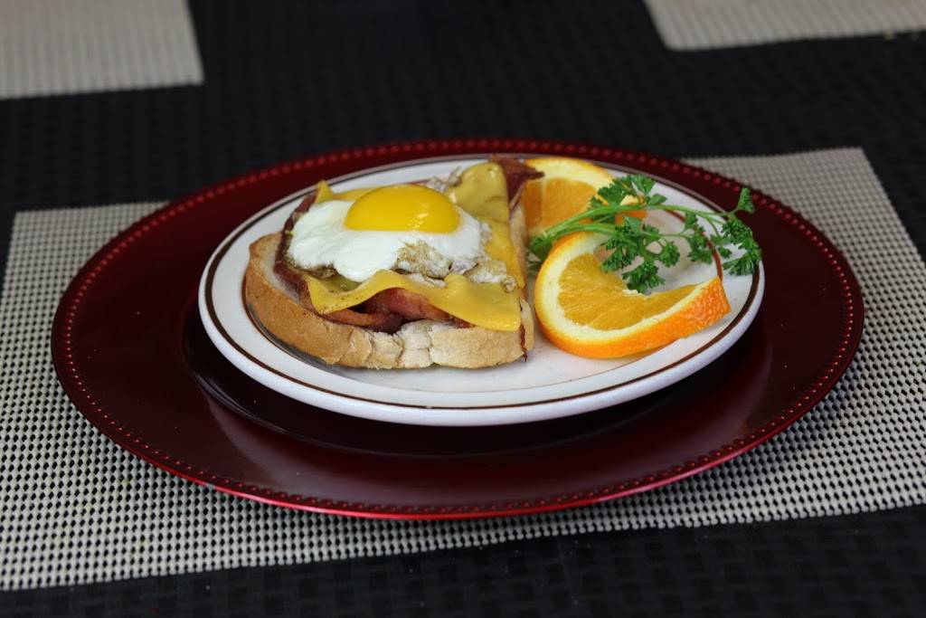 Jeffreys Signature Sandwiches and Catering | restaurant | 10710 Kingston Pike, Knoxville, TN 37934, USA | 8656711113 OR +1 865-671-1113