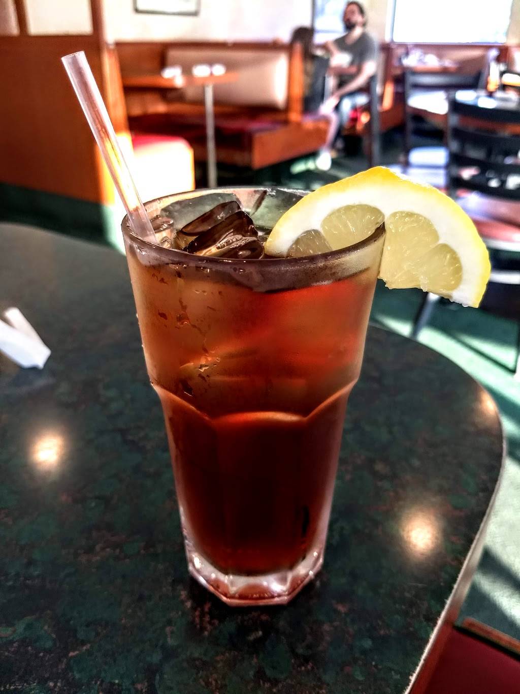 Nellos Eatery | restaurant | 25994 Woodward Ave, Royal Oak, MI 48067, USA | 2485460966 OR +1 248-546-0966