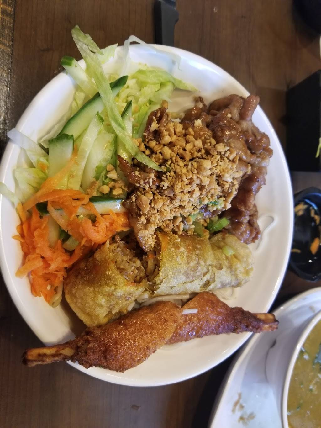 Super Bowl Pho Restaurant | restaurant | 10593 Yonge St Unit #1-2, Richmond Hill, ON L4C 3C5, Canada | 9055085885 OR +1 905-508-5885