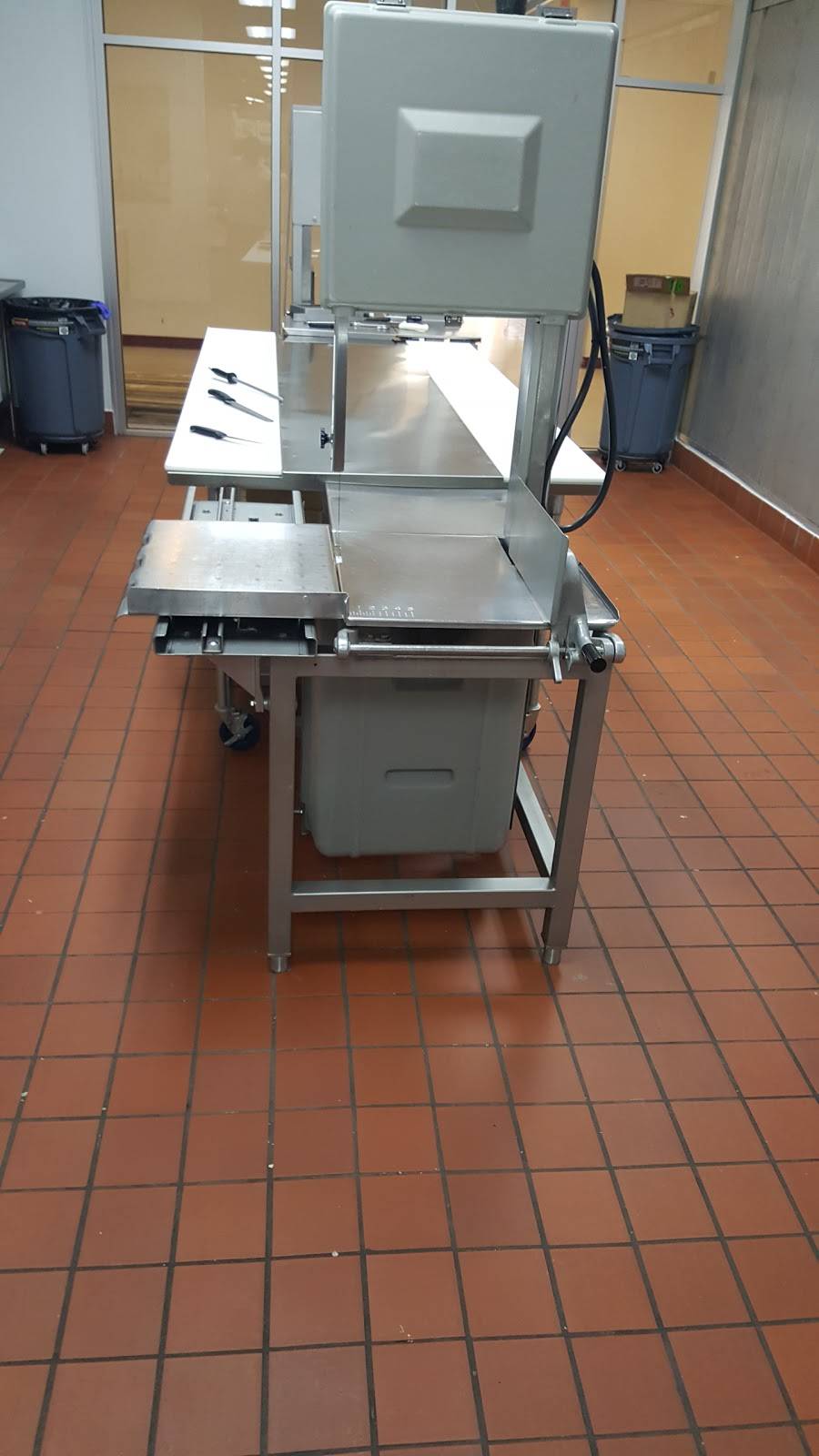 Bismillah Halal Meats | restaurant | 4925 W Market St #1104, Greensboro, NC 27407, USA | 3367636045 OR +1 336-763-6045