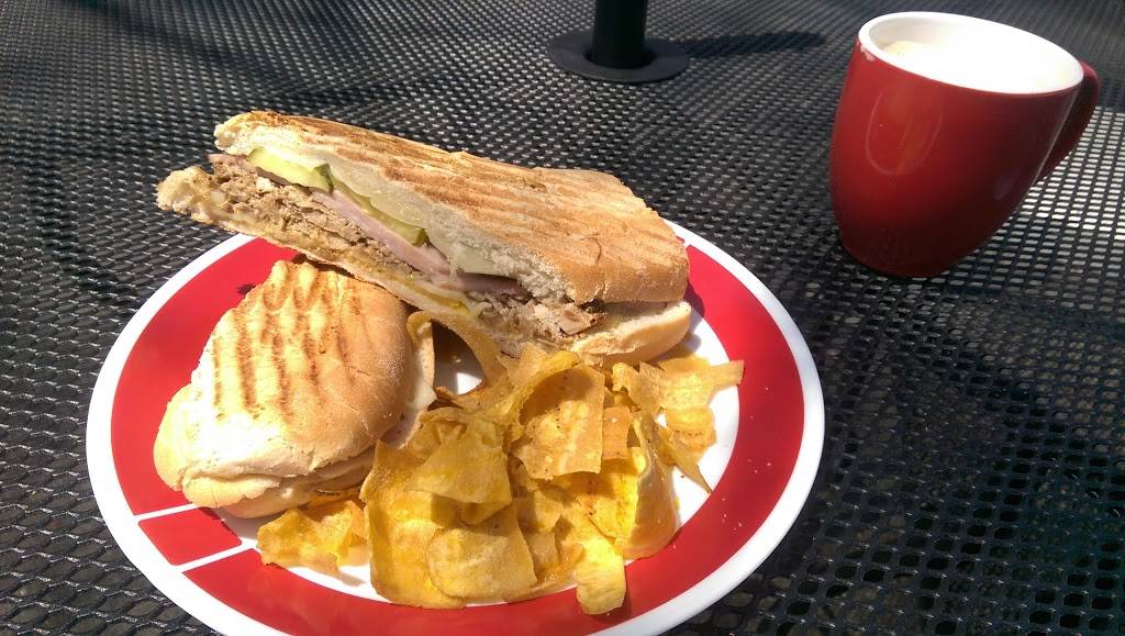 Cafe Reyes | cafe | 421 Shrewsbury St, Worcester, MA 01609, USA | 5087629900 OR +1 508-762-9900