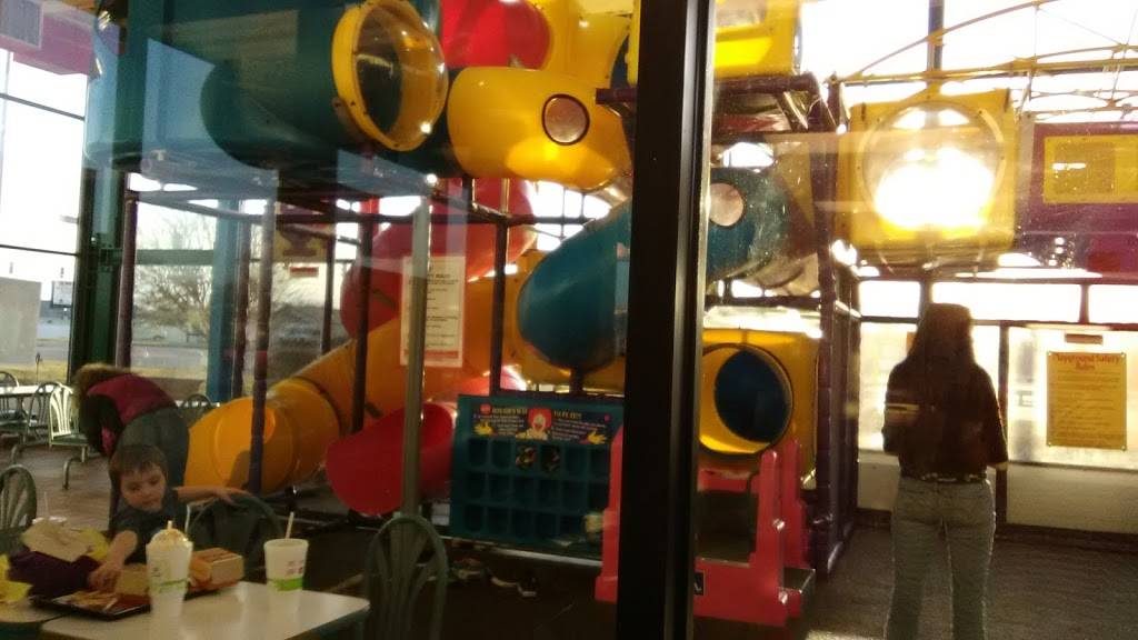 McDonalds | cafe | 1304 N Reed Rd, Kokomo, IN 46901, USA | 7658682373 OR +1 765-868-2373