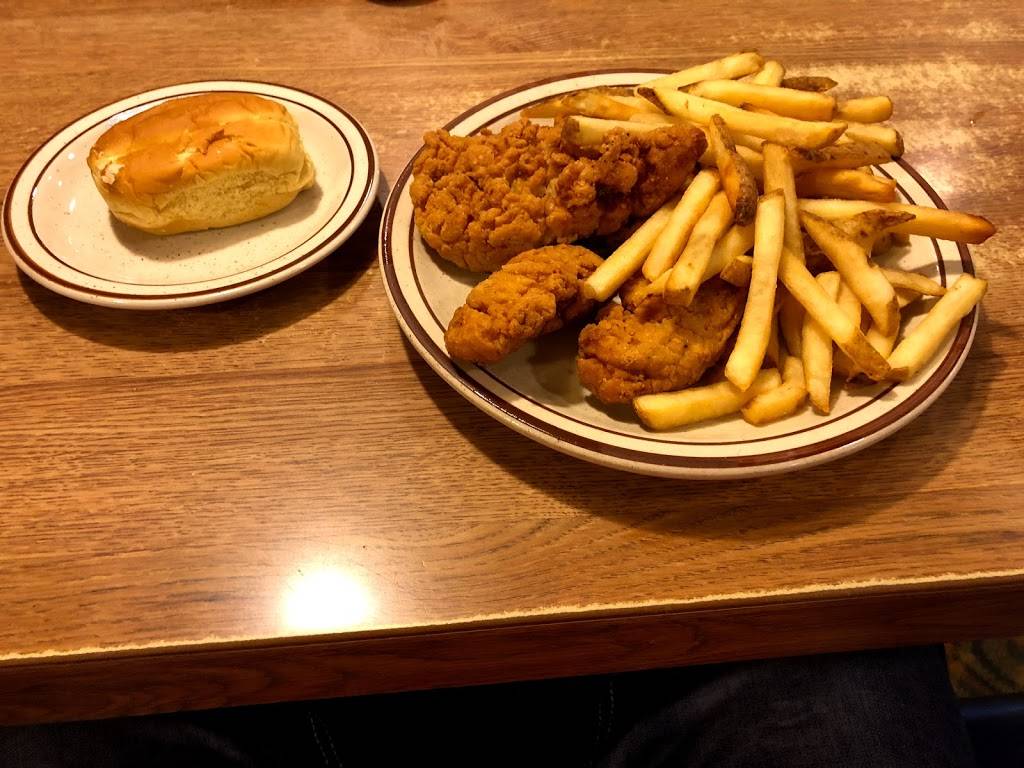 Tee Jayes Country Place | restaurant | 4910 N High St, Columbus, OH 43214, USA | 6148851383 OR +1 614-885-1383