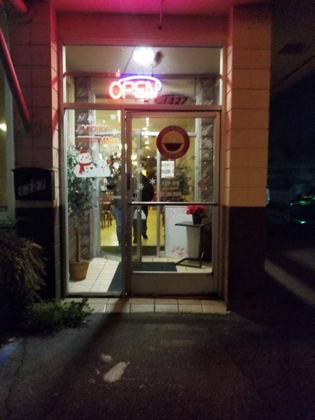 Noahs | restaurant | 1327 W 18th St, Merced, CA 95340, USA | 2093498660 OR +1 209-349-8660