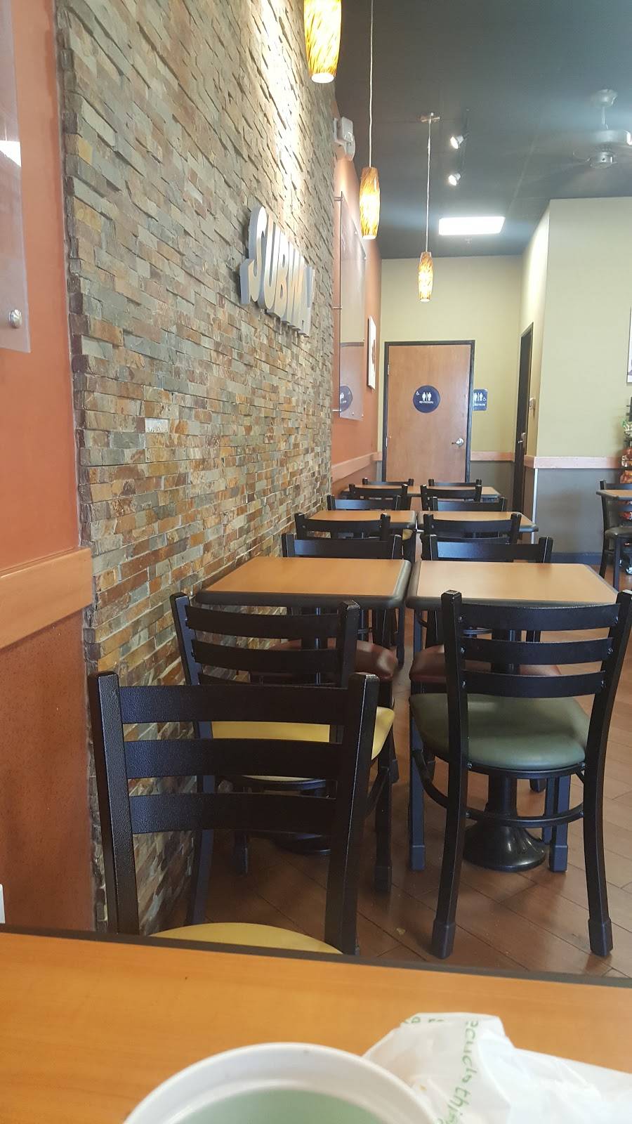 Subway | restaurant | 12117 Apple Valley Rd, Apple Valley, CA 92308, USA | 7609617600 OR +1 760-961-7600