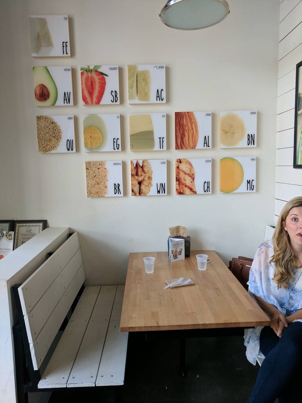 Freshii | restaurant | Suite #F6, 19500 Plummer St, Northridge, CA 91324, USA | 8186789635 OR +1 818-678-9635