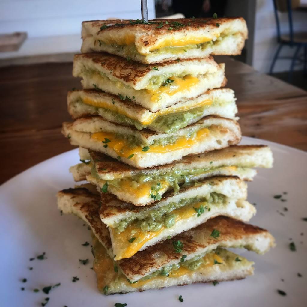 Seabirds Kitchen | restaurant | 975 E 4th St, Long Beach, CA 90802, USA | 5623175545 OR +1 562-317-5545