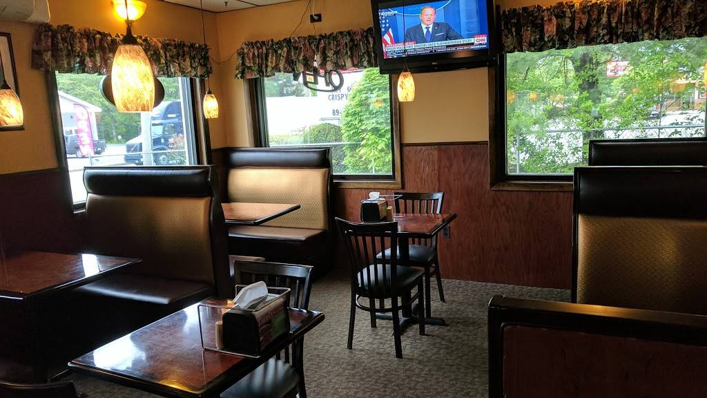 Yiannis House of Pizza | restaurant | 155 Main St, South Paris, ME 04281, USA | 2077436660 OR +1 207-743-6660