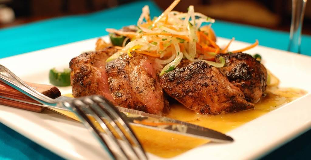 Sierra Bonita Grill | restaurant | 6933 N 7th St, Phoenix, AZ 85014, USA | 6022640700 OR +1 602-264-0700