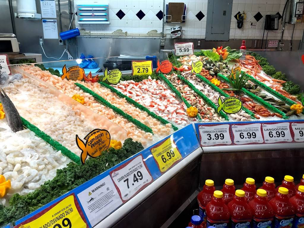 Los Altos Ranch Market | bakery | 5802 W Thomas Rd, Phoenix, AZ 85033, USA | 6238730189 OR +1 623-873-0189