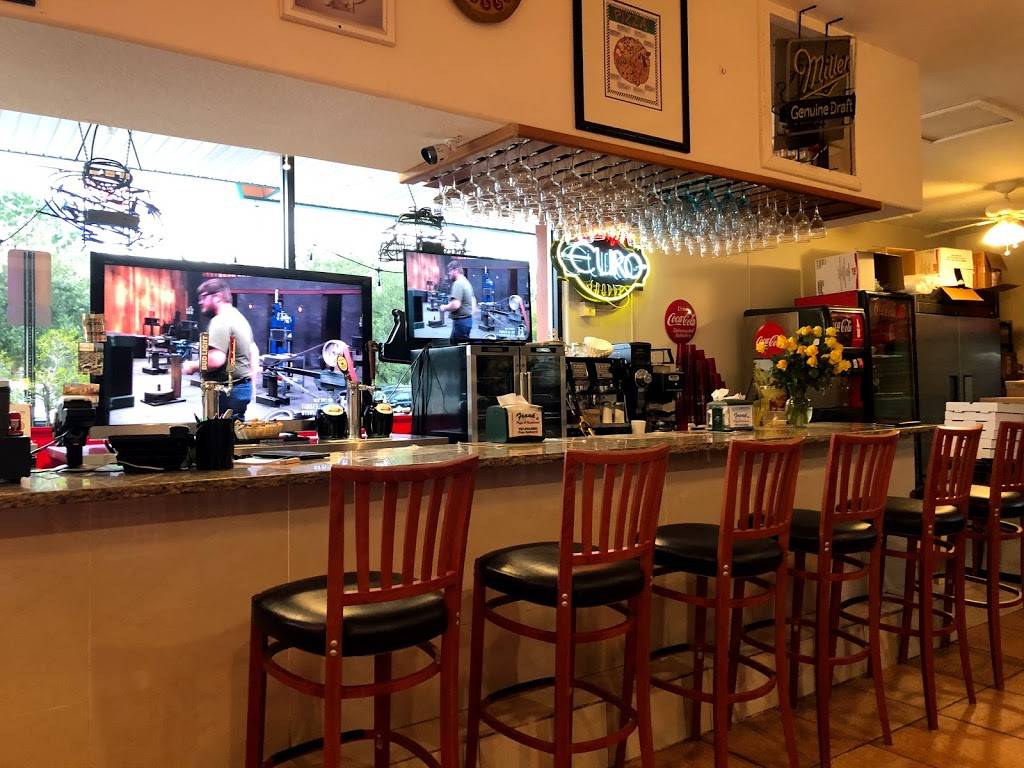 Franks Pizza & Restaurant | restaurant | 1600 Virginia St, Dunedin, FL 34698, USA | 7272166963 OR +1 727-216-6963