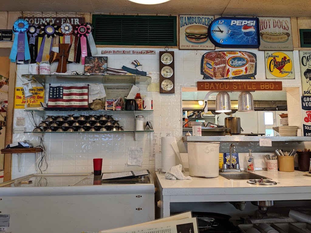 Ricks Restaurant | restaurant | 20005 US-54, Pratt, KS 67124, USA | 6206723681 OR +1 620-672-3681