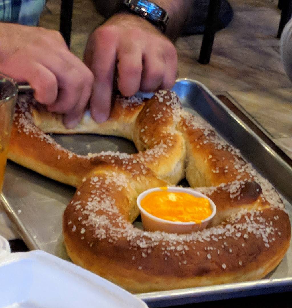 Biggs Bar & Grill | restaurant | 48265 Gratiot Ave, Chesterfield, MI 48051, USA | 5869495333 OR +1 586-949-5333