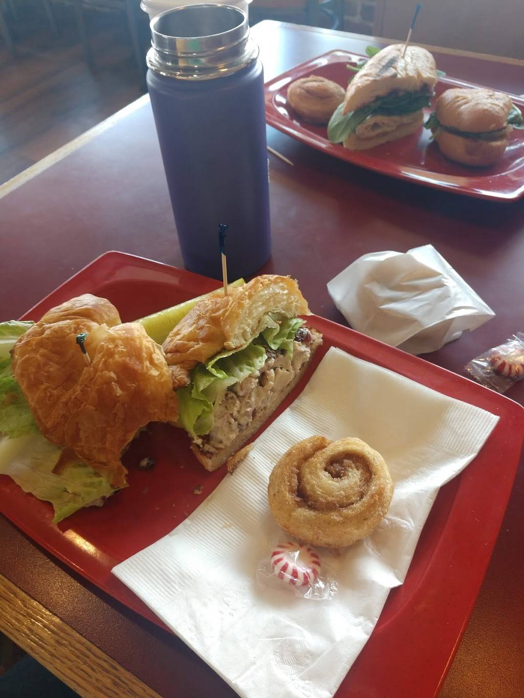 Duffeyroll Cafe Bakery | bakery | 1290 S Pearl St, Denver, CO 80210, USA | 3039536890 OR +1 303-953-6890