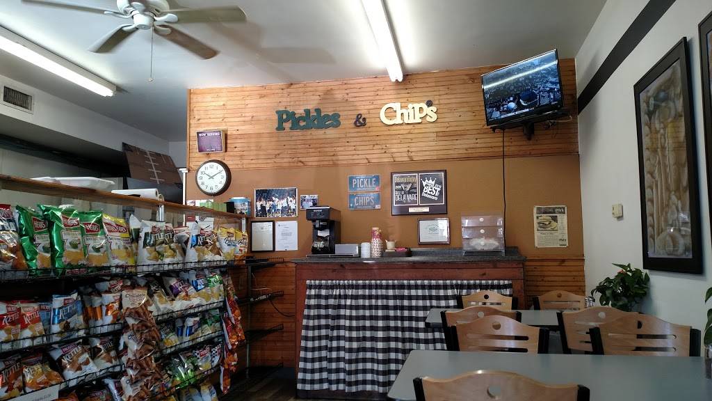 Pickles & Chips | restaurant | 1707 Foulk Rd, Wilmington, DE 19803, USA | 3024785720 OR +1 302-478-5720