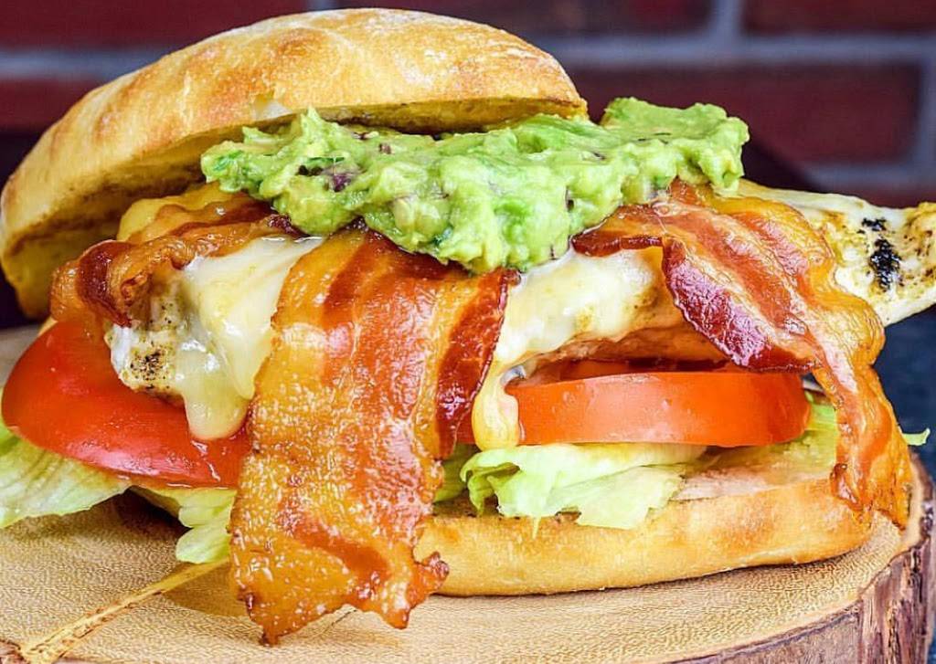 ChopHouse Grille RI | restaurant | 191 Old Tower Hill Rd, Wakefield, RI 02879, USA | 4012840797 OR +1 401-284-0797