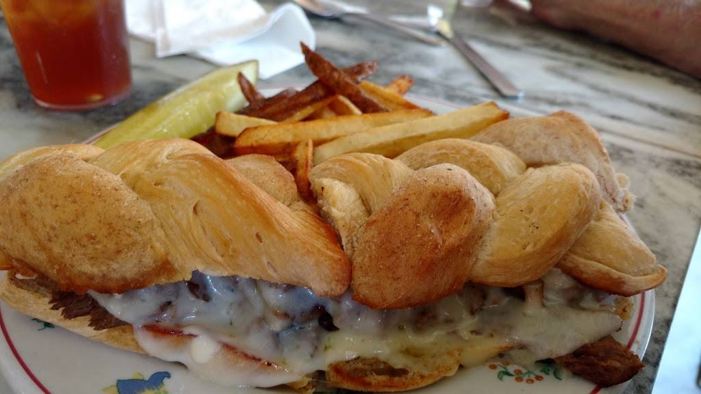 Footes Port Henry Diner | restaurant | 1204, 5 St Patricks Pl, Port Henry, NY 12974, USA | 5185467600 OR +1 518-546-7600